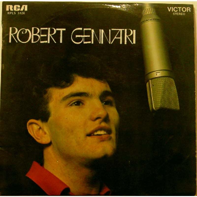 Robert Gennari Sings