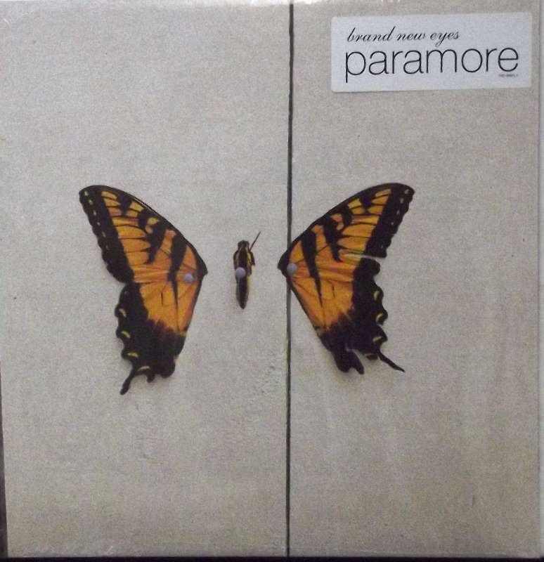 Brisbane Bodyart - Butterfly based off the Paramore album 'Brand New Eyes'  done by Jacob.